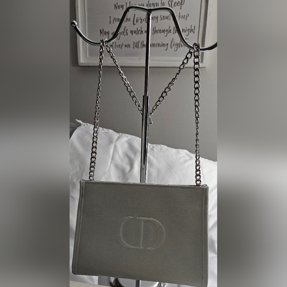 NIB Christian Dior "CD" Pouch with Double Snap Closure - Picture 6 of 14